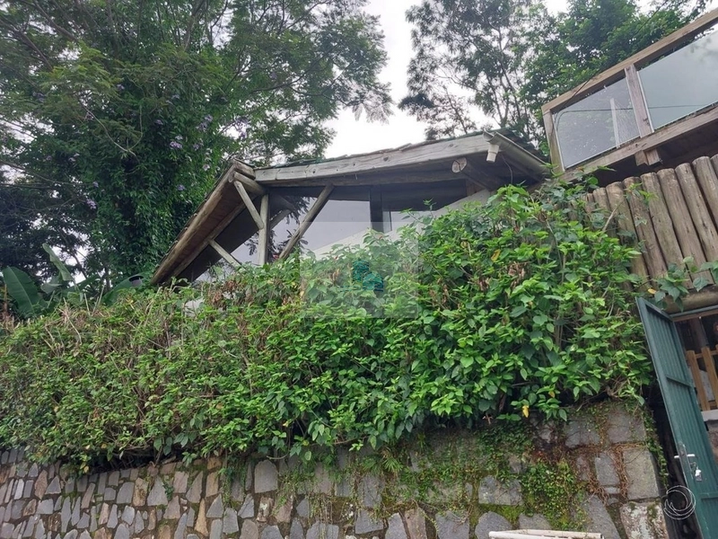 Casa residencial com 4 quartos no Sambaqui, Florianópolis.: 28ª foto da galeria de imagens do imóvel