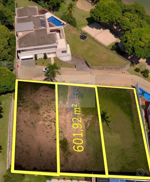 Terreno de 631,66m² no Cacupé: 4ª foto da galeria de imagens do imóvel