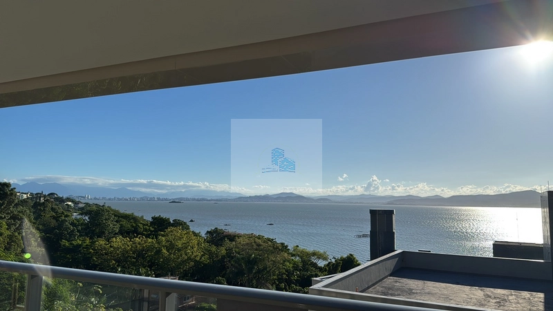 Apartamento de 165m² e 3 suítes no Cacupé: 1ª foto da galeria de imagens do imóvel