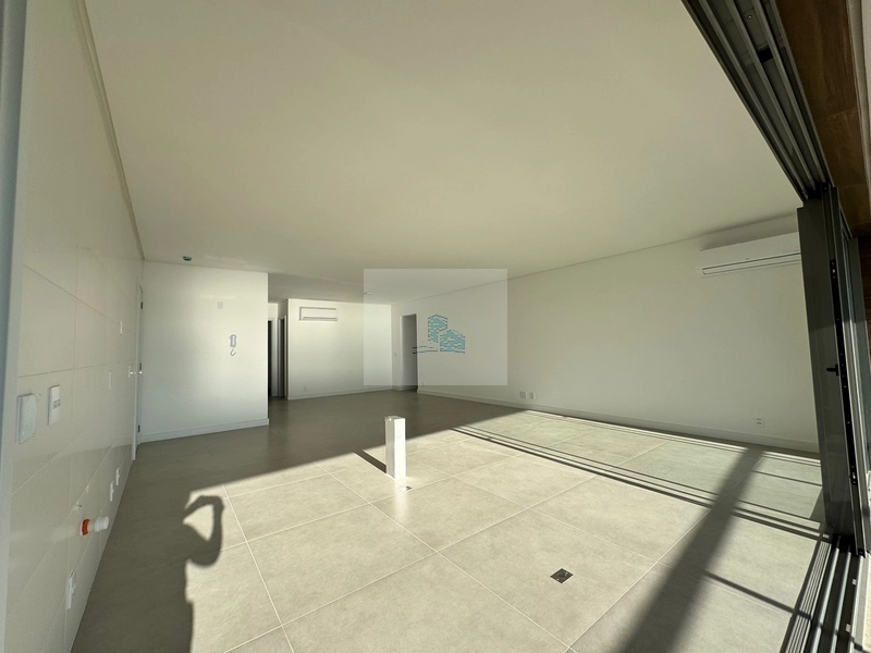 Apartamento de 165m² e 3 suítes no Cacupé: 9ª foto da galeria de imagens do imóvel