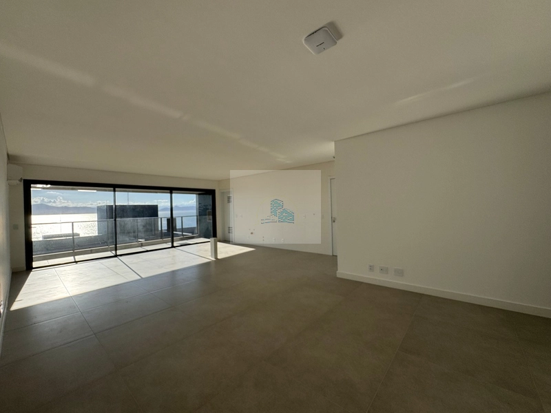 Apartamento de 165m² e 3 suítes no Cacupé: 3ª foto da galeria de imagens do imóvel