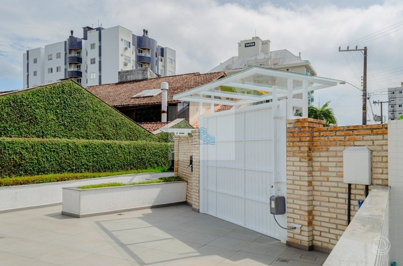 Casa de 507,06m² com 4 quartos sendo3 suítes no Itacorubi: 35ª foto da galeria de imagens do imóvel