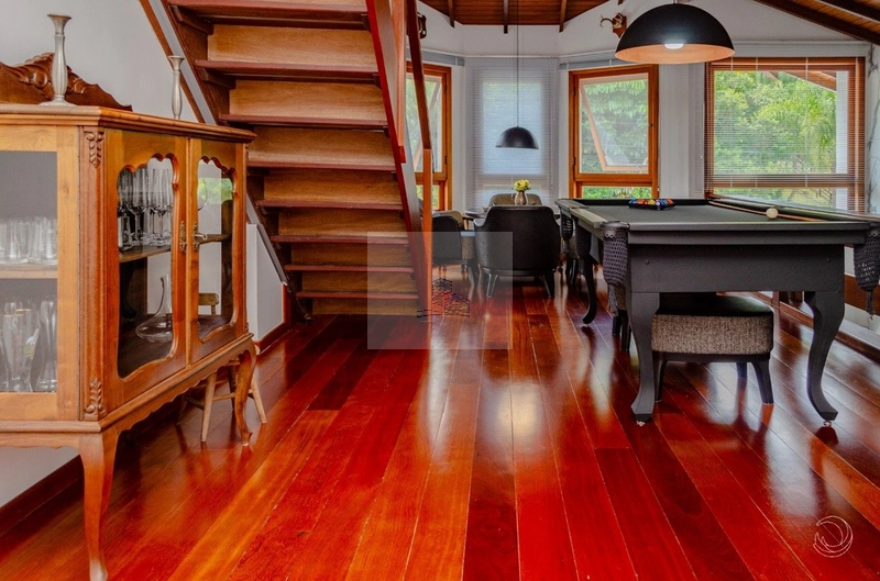 Casa de 507,06m² com 4 quartos sendo3 suítes no Itacorubi: 9ª foto da galeria de imagens do imóvel