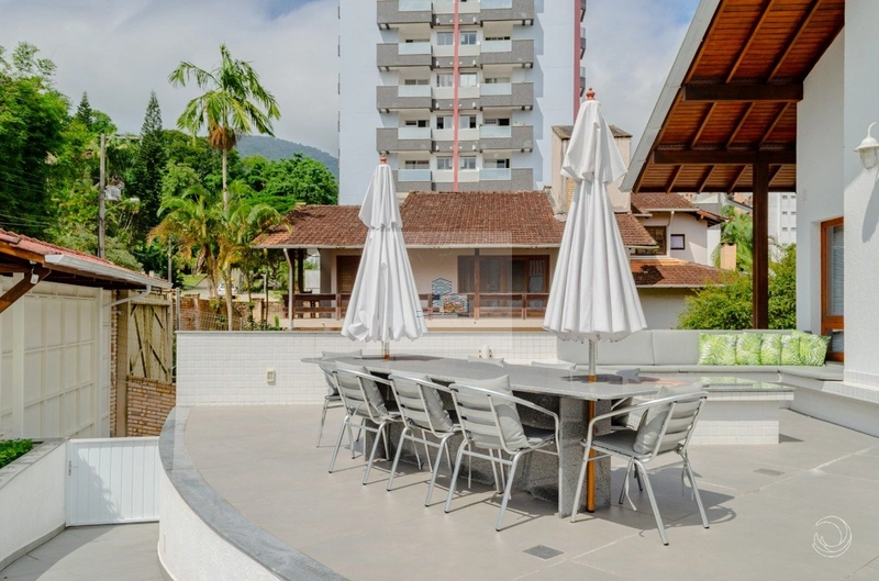 Casa de 507,06m² com 4 quartos sendo3 suítes no Itacorubi: 32ª foto da galeria de imagens do imóvel