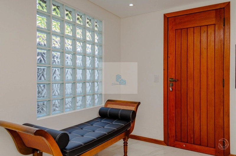 Casa de 507,06m² com 4 quartos sendo3 suítes no Itacorubi: 30ª foto da galeria de imagens do imóvel