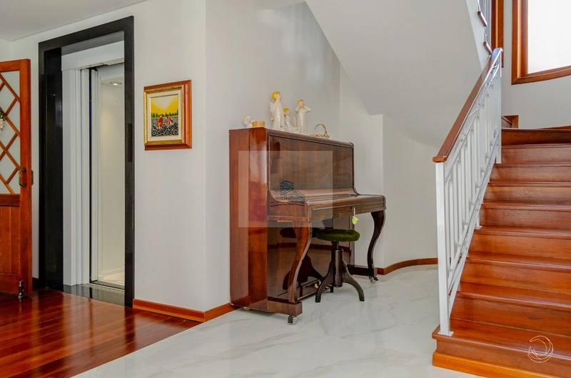 Casa de 507,06m² com 4 quartos sendo3 suítes no Itacorubi: 11ª foto da galeria de imagens do imóvel