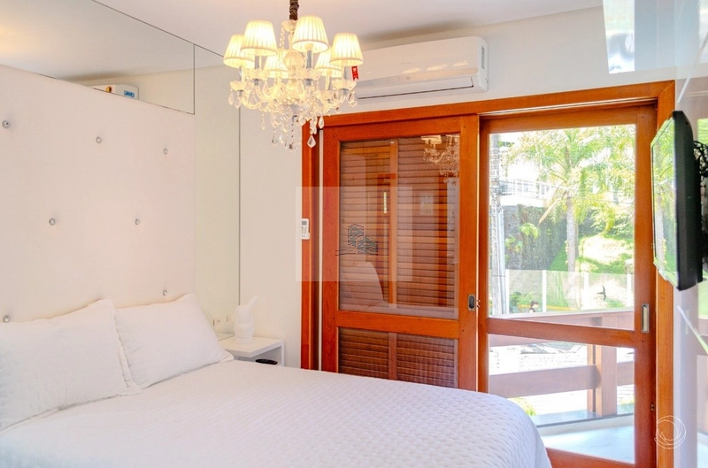 Casa de 507,06m² com 4 quartos sendo3 suítes no Itacorubi: 21ª foto da galeria de imagens do imóvel