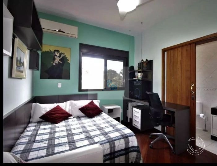 Casa de 370m² com 4 quartos sendo 2 suítes no Centro: 19ª foto da galeria de imagens do imóvel