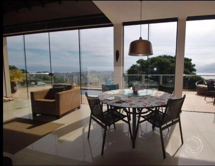 Casa de 370m² com 4 quartos sendo 2 suítes no Centro: 10ª foto da galeria de imagens do imóvel