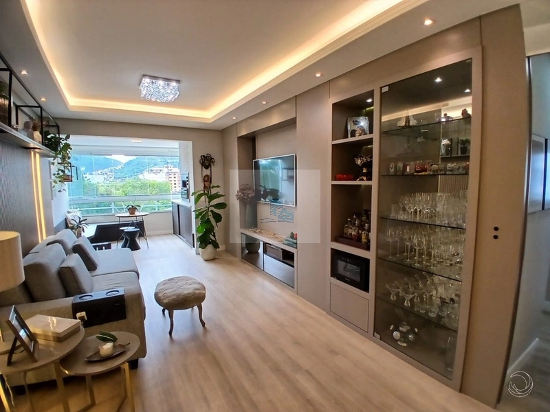 Apartamento de 100m² com 3 Quarto no Saco Grande: 2ª foto da galeria de imagens do imóvel