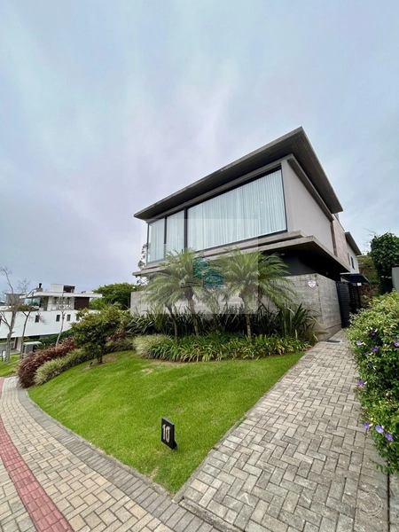 Casa de 761,04m² com 6 suítes no bairro Cacupé: 42ª foto da galeria de imagens do imóvel