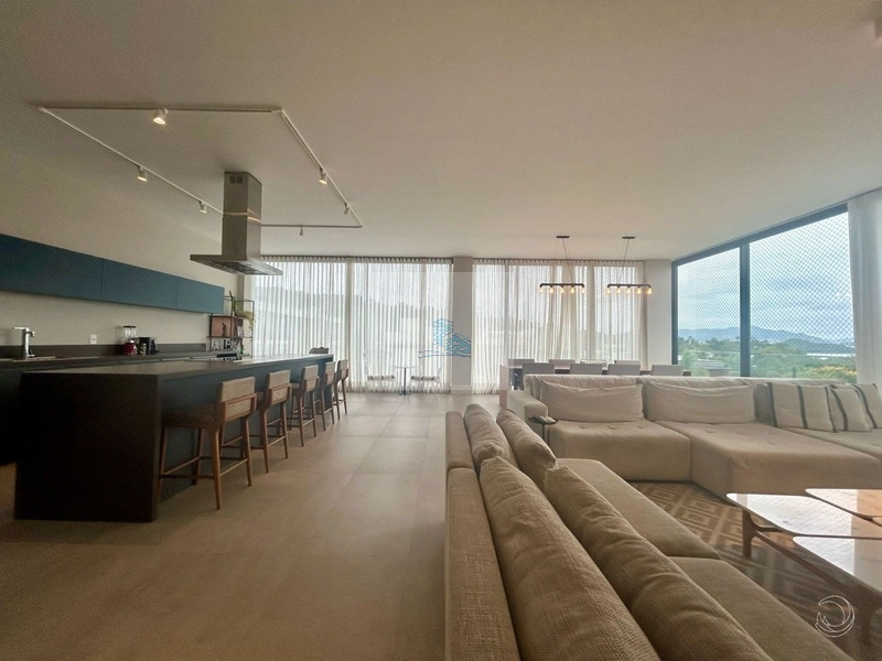 Casa de 761,04m² com 6 suítes no bairro Cacupé: 14ª foto da galeria de imagens do imóvel