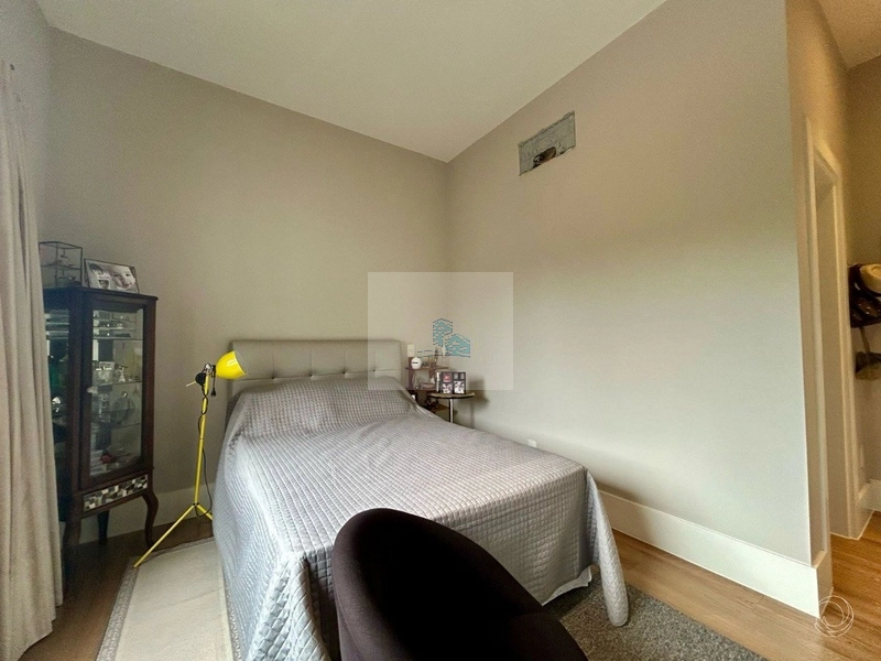 Casa de 761,04m² com 6 suítes no bairro Cacupé: 31ª foto da galeria de imagens do imóvel