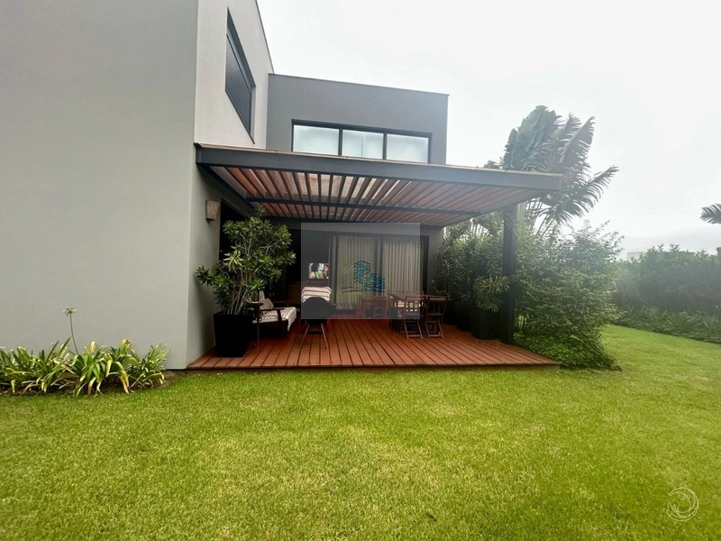 Casa de 761,04m² com 6 suítes no bairro Cacupé: 38ª foto da galeria de imagens do imóvel
