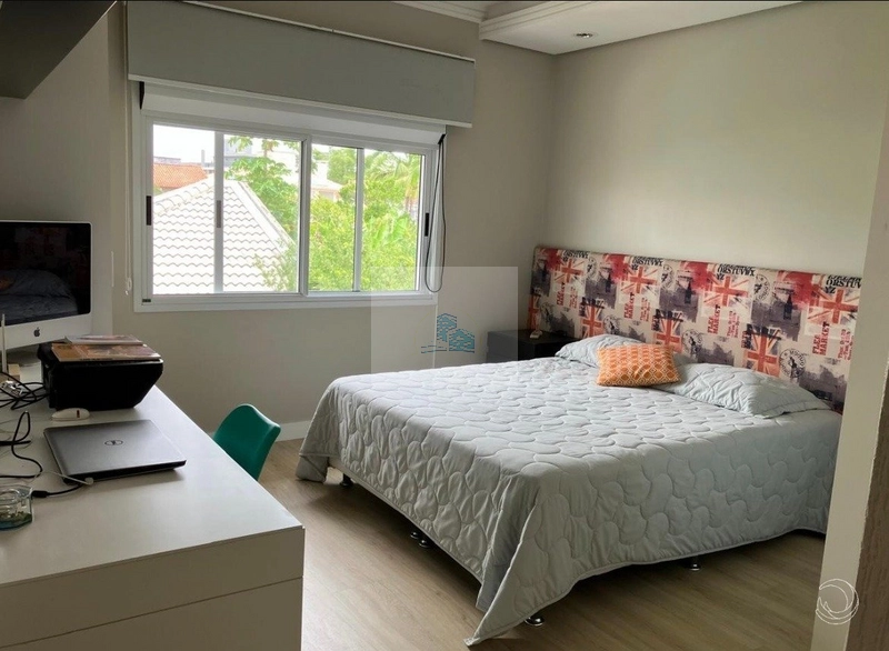 Casa residencial de alto padrão com 5 quartos em Jurerê Internacional,: 28ª foto da galeria de imagens do imóvel