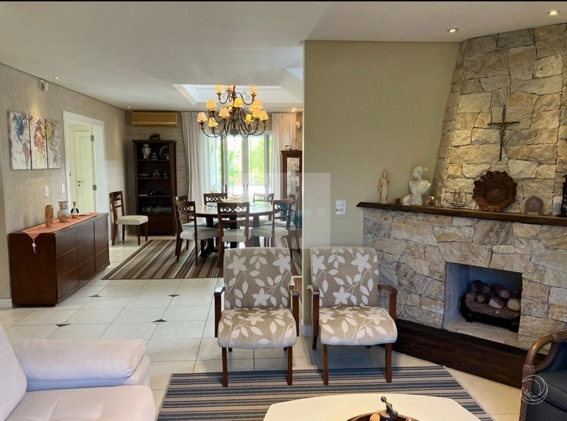 Casa residencial de alto padrão com 5 quartos em Jurerê Internacional,: 1ª foto da galeria de imagens do imóvel