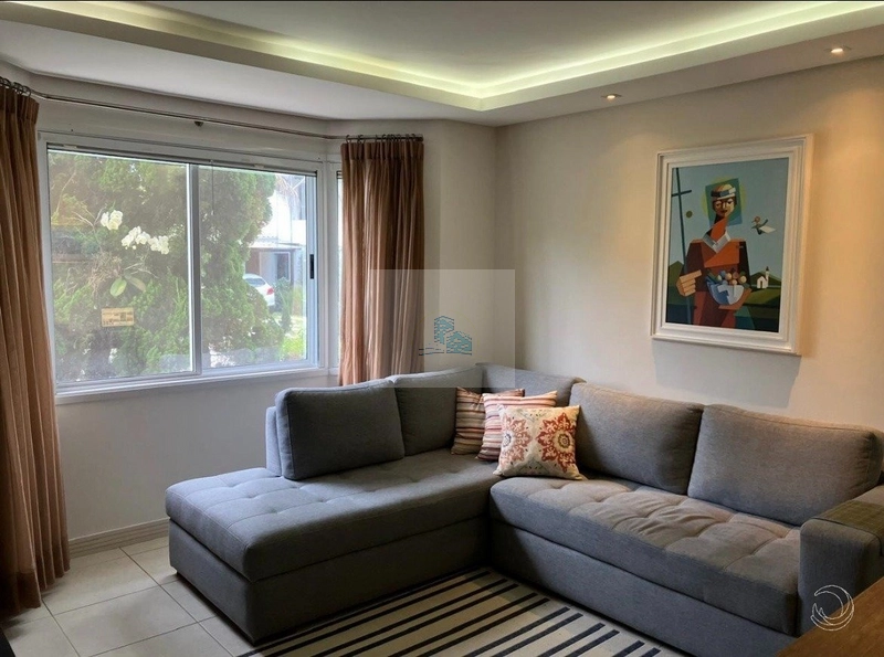Casa residencial de alto padrão com 5 quartos em Jurerê Internacional,: 7ª foto da galeria de imagens do imóvel