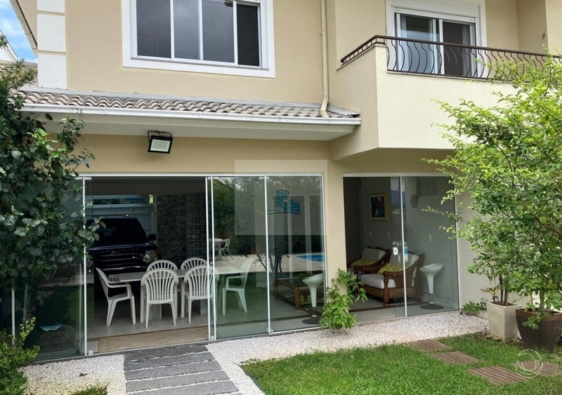 Casa residencial de alto padrão com 5 quartos em Jurerê Internacional,: 40ª foto da galeria de imagens do imóvel