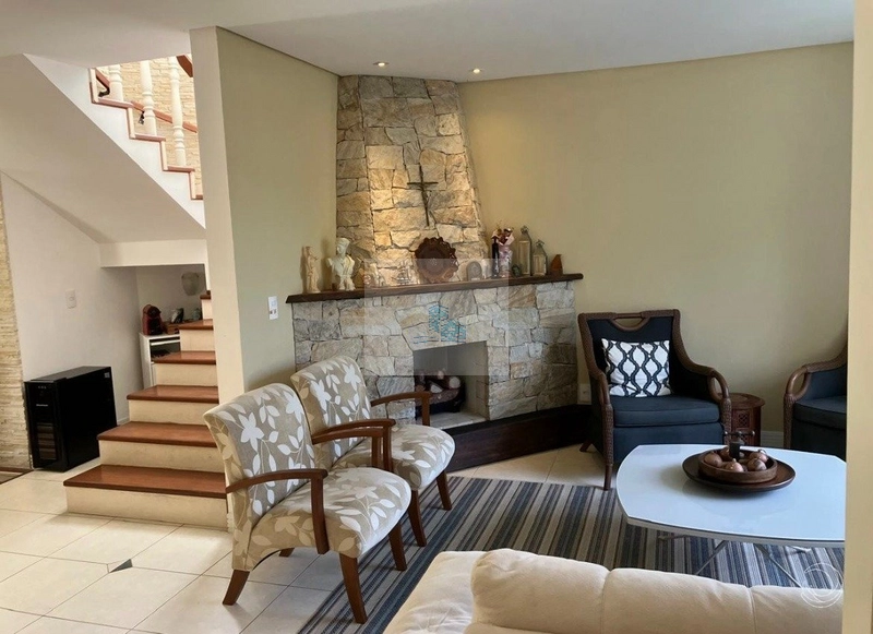 Casa residencial de alto padrão com 5 quartos em Jurerê Internacional,: 2ª foto da galeria de imagens do imóvel