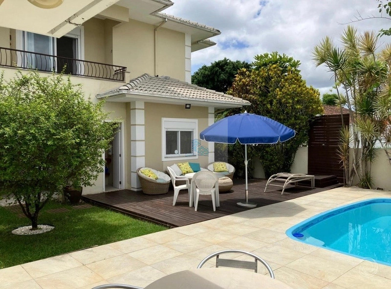 Casa residencial de alto padrão com 5 quartos em Jurerê Internacional,: 37ª foto da galeria de imagens do imóvel