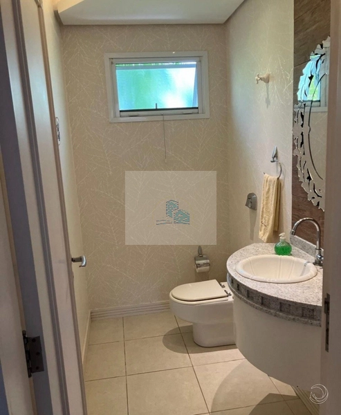 Casa residencial de alto padrão com 5 quartos em Jurerê Internacional,: 18ª foto da galeria de imagens do imóvel