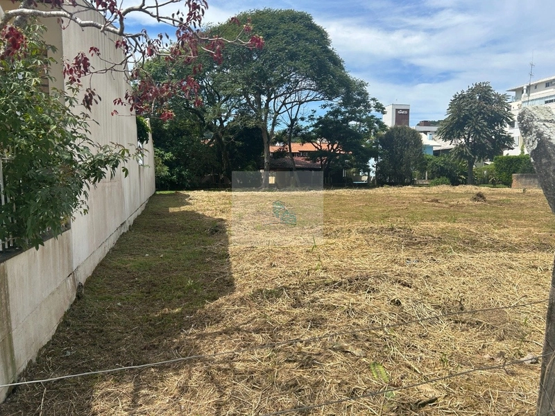 Terreno a venda em Jurere internacional: 2ª foto da galeria de imagens do imóvel