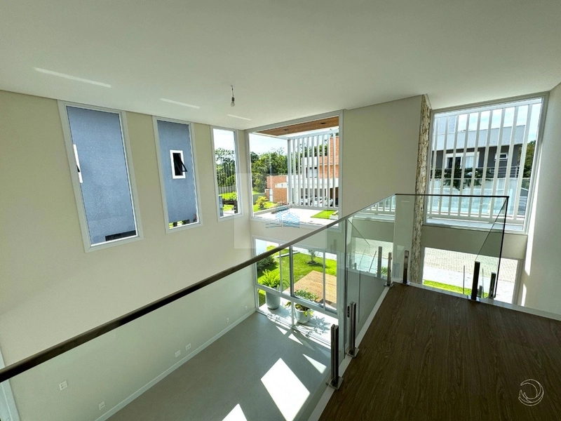 Casa de 341,60m² com 4 suítes em Ratones: 20ª foto da galeria de imagens do imóvel