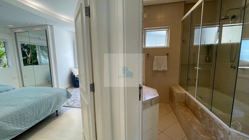 Casa Residencial de 991m² com 6 Quartos no Cacupé: 15ª foto da galeria de imagens do imóvel
