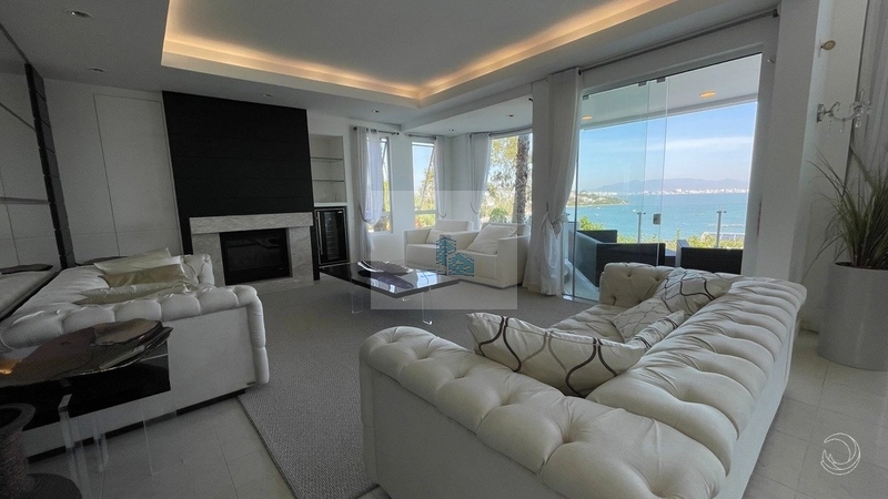 Casa Residencial de 991m² com 6 Quartos no Cacupé: 7ª foto da galeria de imagens do imóvel