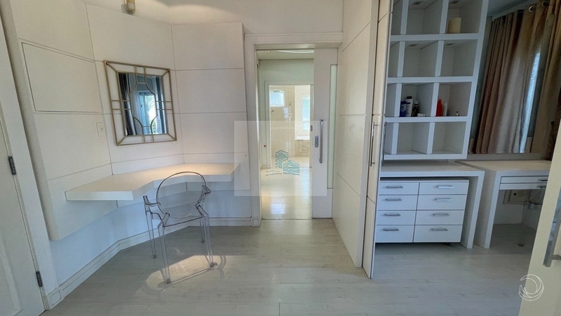 Casa Residencial de 991m² com 6 Quartos no Cacupé: 18ª foto da galeria de imagens do imóvel