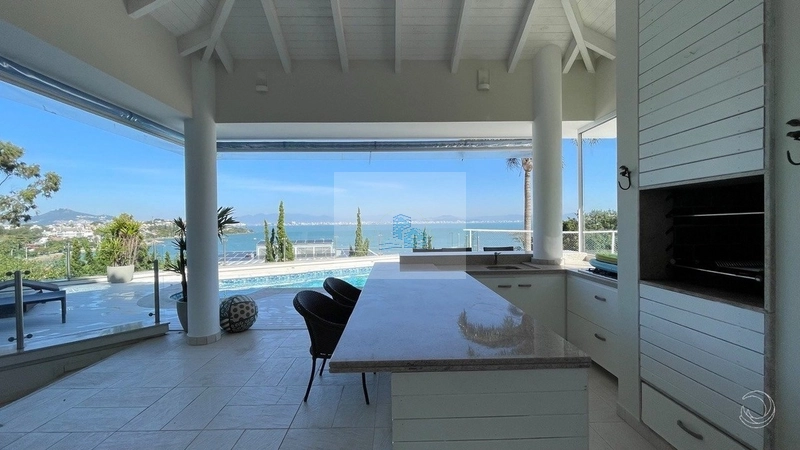 Casa Residencial de 991m² com 6 Quartos no Cacupé: 4ª foto da galeria de imagens do imóvel