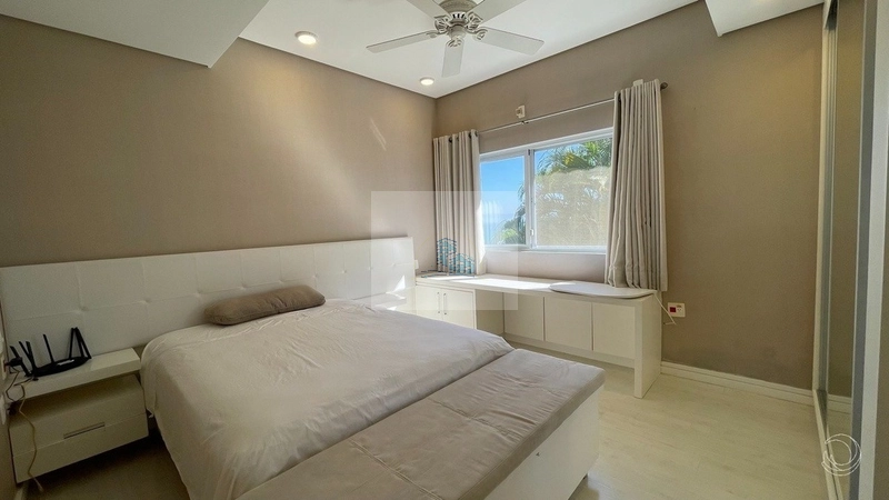 Casa Residencial de 991m² com 6 Quartos no Cacupé: 17ª foto da galeria de imagens do imóvel