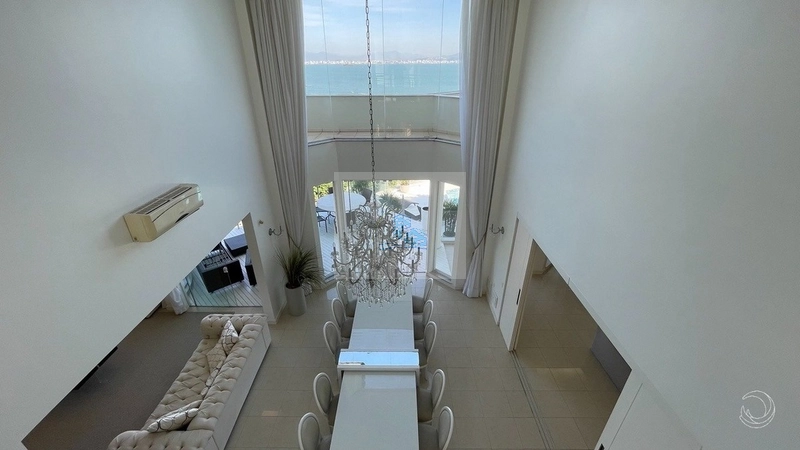 Casa Residencial de 991m² com 6 Quartos no Cacupé: 9ª foto da galeria de imagens do imóvel