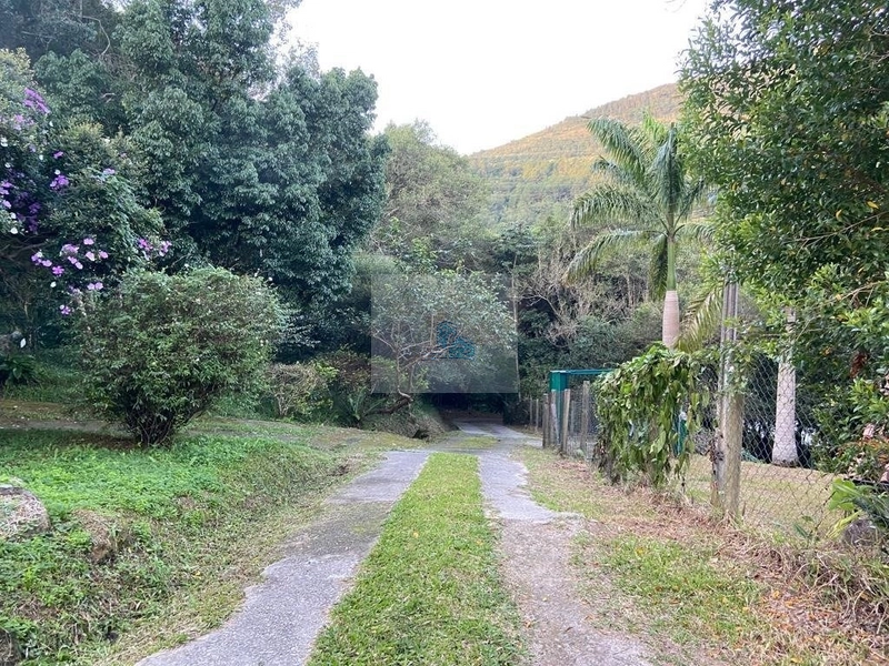 Sítio com 17.763,5 m² na Vargem Pequena em Florianópolis: 2ª foto da galeria de imagens do imóvel
