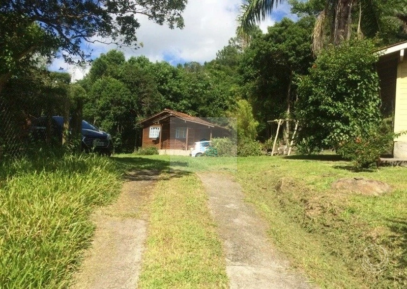 Sítio com 17.763,5 m² na Vargem Pequena em Florianópolis: 1ª foto da galeria de imagens do imóvel