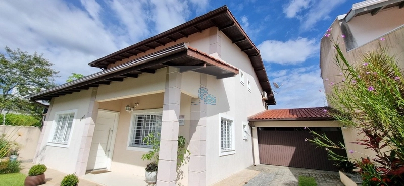 Casa com 4 quartos sendo 1 suíte no Córrego Grande: 30ª foto da galeria de imagens do imóvel
