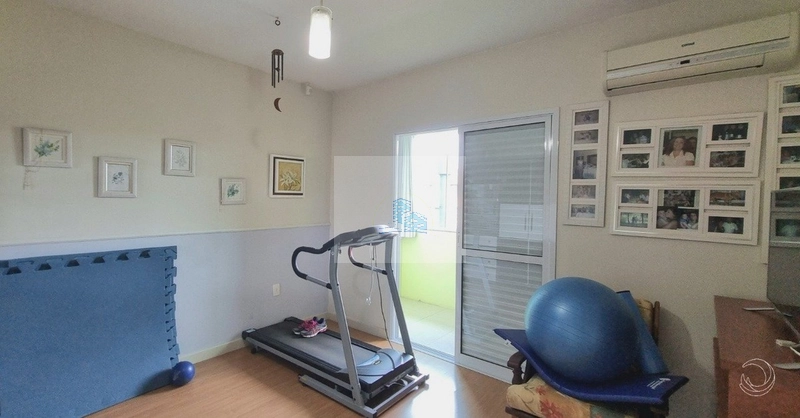 Casa com 4 quartos sendo 1 suíte no Córrego Grande: 27ª foto da galeria de imagens do imóvel