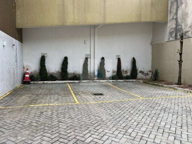 Duplex de 180,76m² com 2 quartos sendo 1 suíte em Coqueiros: 42ª foto da galeria de imagens do imóvel