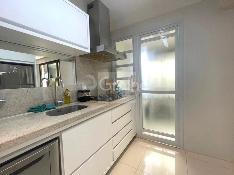 Apartamento de 76m² com 2 suítes na Trindade: 8ª foto da galeria de imagens do imóvel
