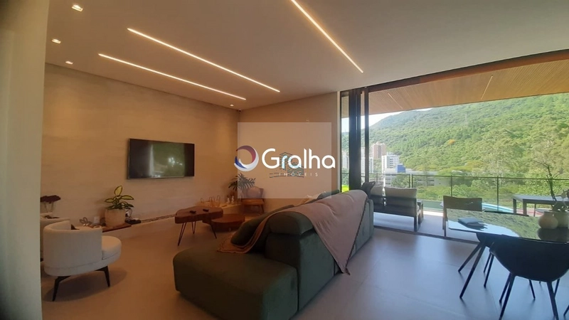Casa à venda 4 suítes em Florianópolis - Cond Roland Garros: 6ª foto da galeria de imagens do imóvel