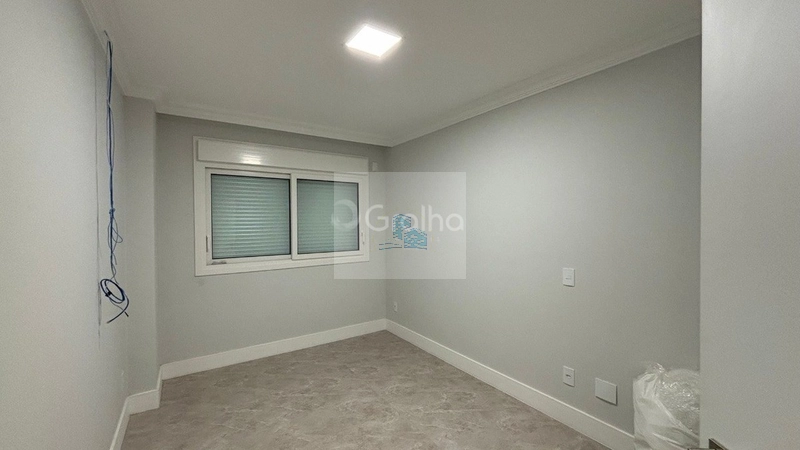 Apartamento de 211m² com 4 suítes na Agronômica: 21ª foto da galeria de imagens do imóvel