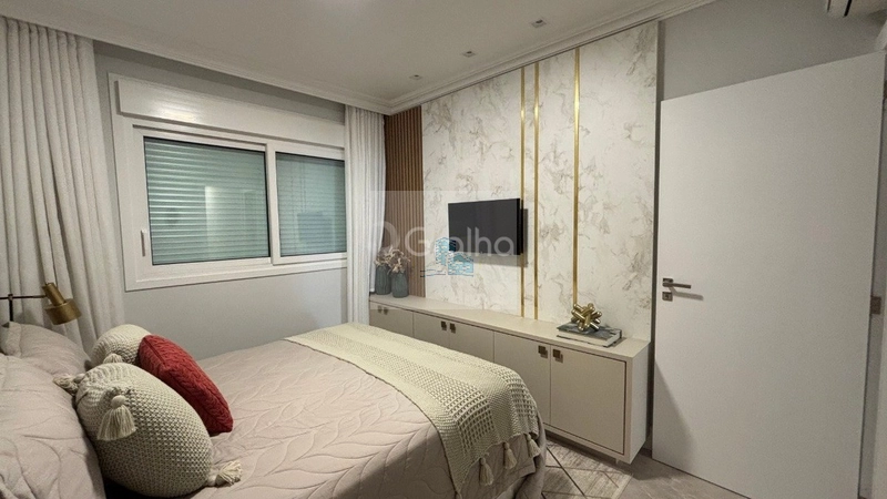 Apartamento de 211m² com 4 suítes na Agronômica: 32ª foto da galeria de imagens do imóvel