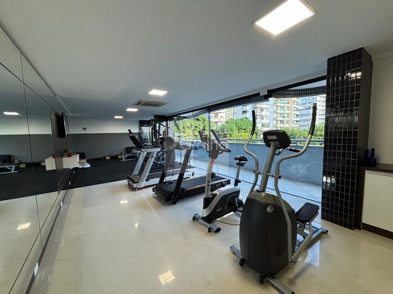 Apartamento de 211m² com 4 suítes na Agronômica: 35ª foto da galeria de imagens do imóvel