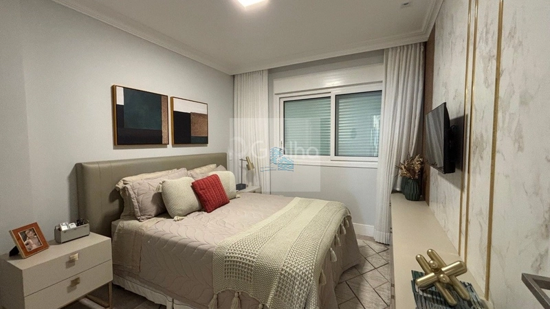 Apartamento de 211m² com 4 suítes na Agronômica: 31ª foto da galeria de imagens do imóvel