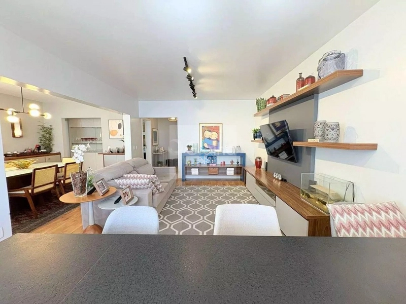 Apartamento de 229m² com 3 quartos sendo 1 suíte no Centro: 3ª foto da galeria de imagens do imóvel