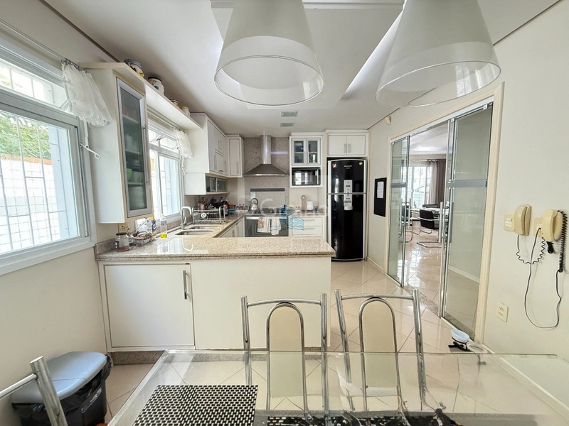 Casa residencial com 6 quartos em Canasvieiras, Florianópolis: 5ª foto da galeria de imagens do imóvel