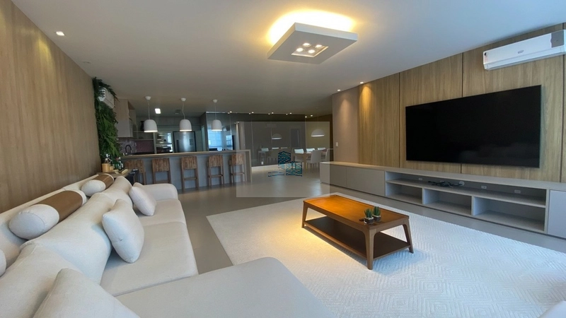 Apartamento com 3 suítes no bairro Jurerê Internacional: 5ª foto da galeria de imagens do imóvel