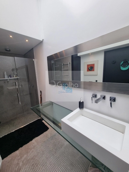 Cobertura de 303m² com 4 quartos sendo 2 suítes na Agronômica: 39ª foto da galeria de imagens do imóvel