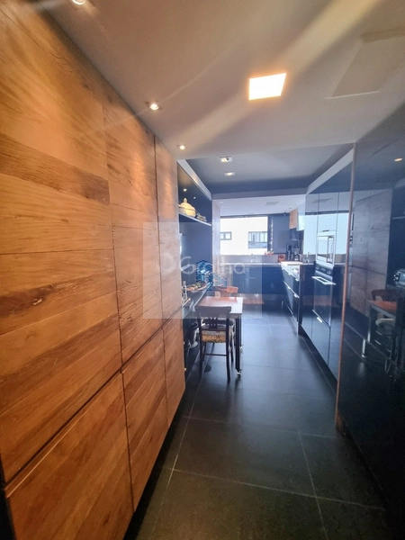 Cobertura de 303m² com 4 quartos sendo 2 suítes na Agronômica: 26ª foto da galeria de imagens do imóvel