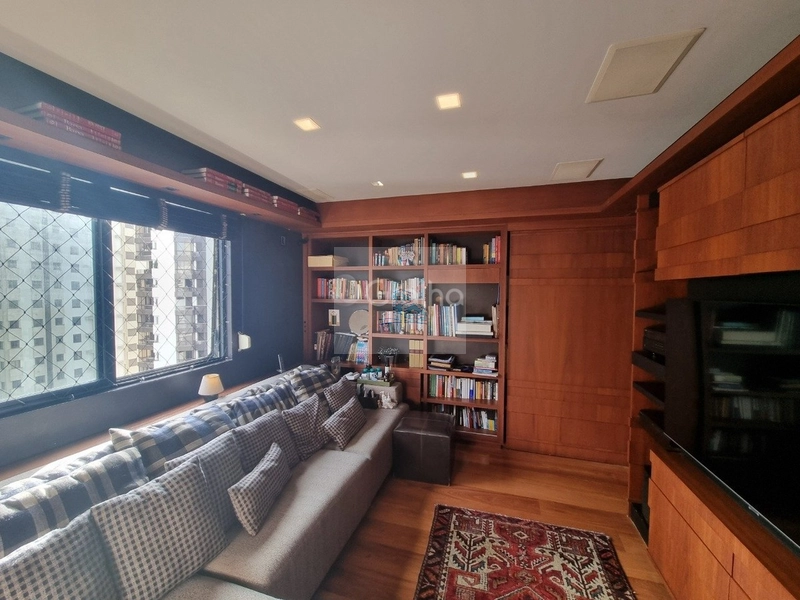 Cobertura de 303m² com 4 quartos sendo 2 suítes na Agronômica: 16ª foto da galeria de imagens do imóvel